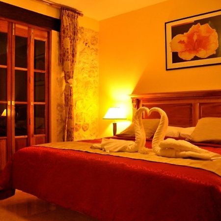 Mallorca Hotel & Suites Канкун Екстериор снимка