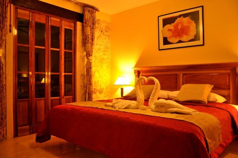 Mallorca Hotel & Suites Канкун Екстериор снимка